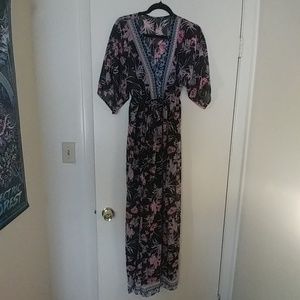 *Express black and pink floral maxi sleeve dress